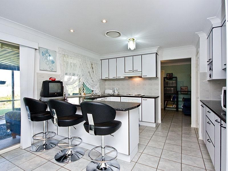 Mount Warren Park QLD 4207