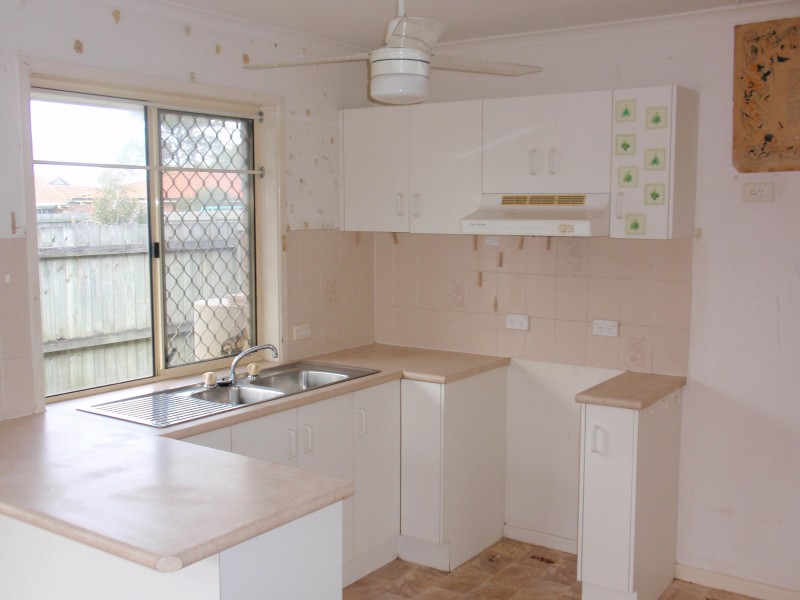 2 Murray Pl, Eagleby QLD 4207