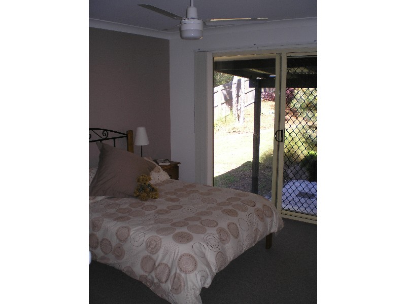 Edens Landing QLD 4207