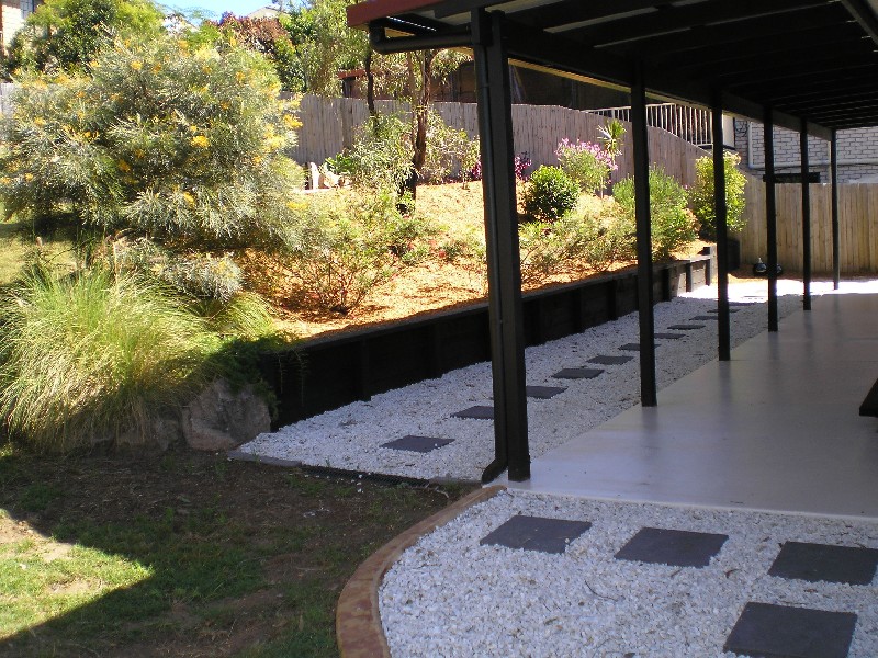 Edens Landing QLD 4207