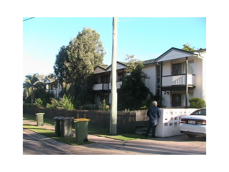 Mount Warren Park QLD 4207