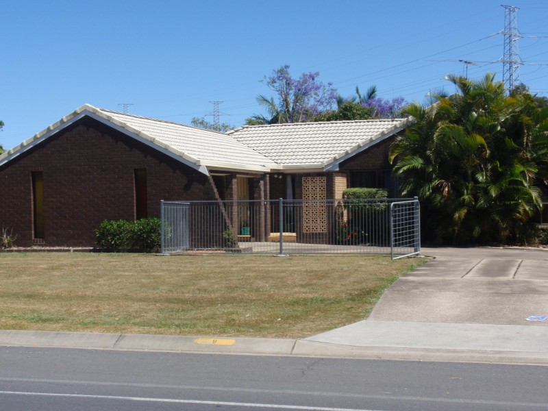 9 Rochester Dr, Mount Warren Park QLD 4207