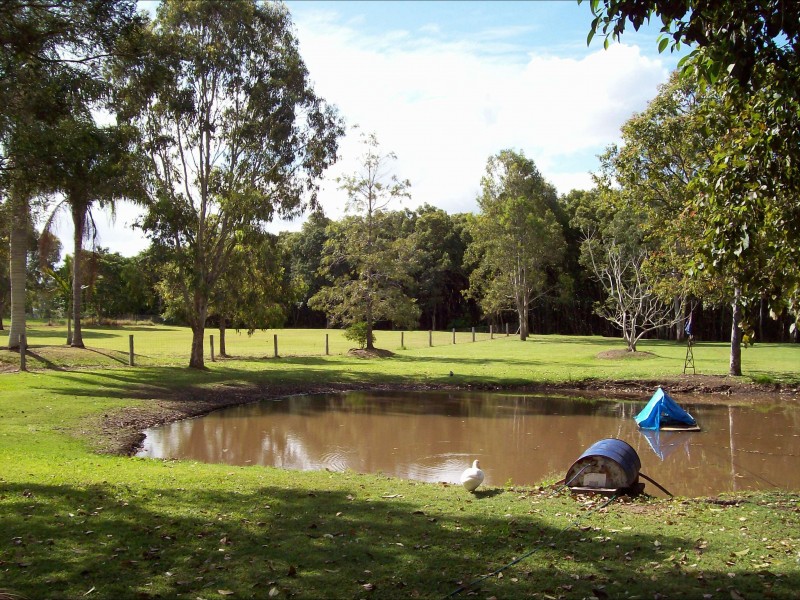 20 River Rd, Alberton QLD 4207