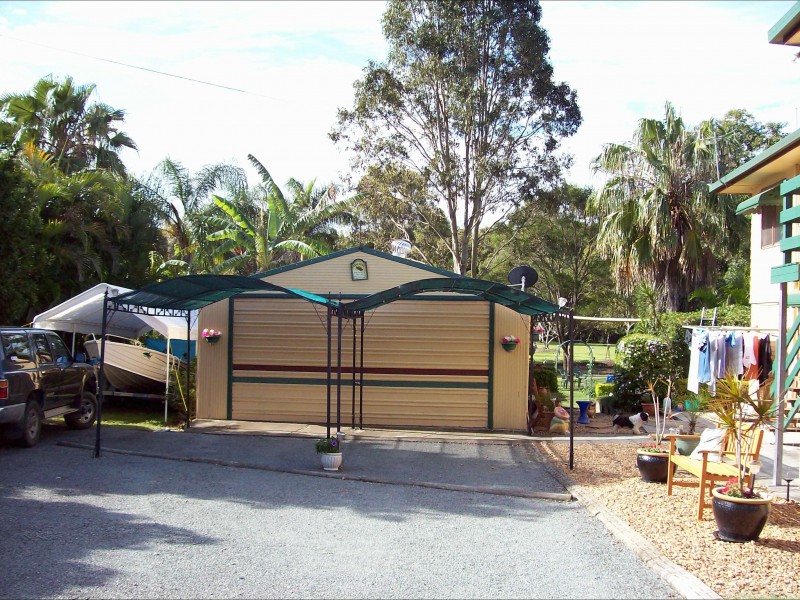 20 River Rd, Alberton QLD 4207