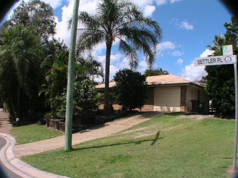 Edens Landing QLD 4207