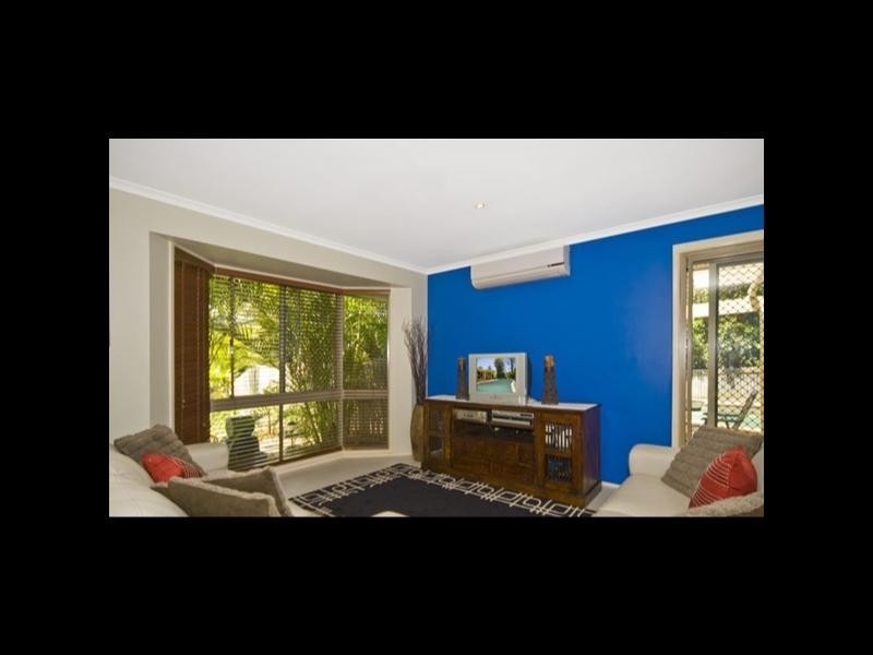 Edens Landing QLD 4207