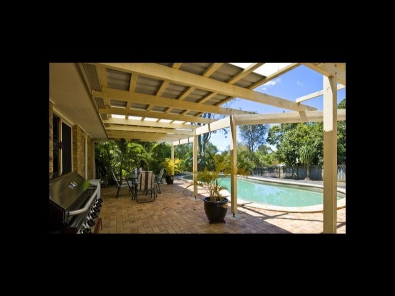 Edens Landing QLD 4207