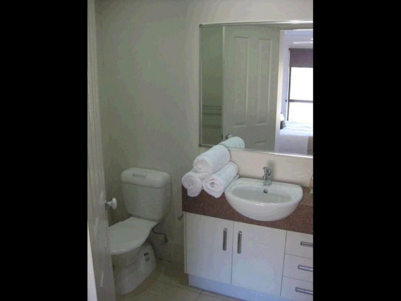 2 Stoneleigh Wy, Holmview QLD 4207