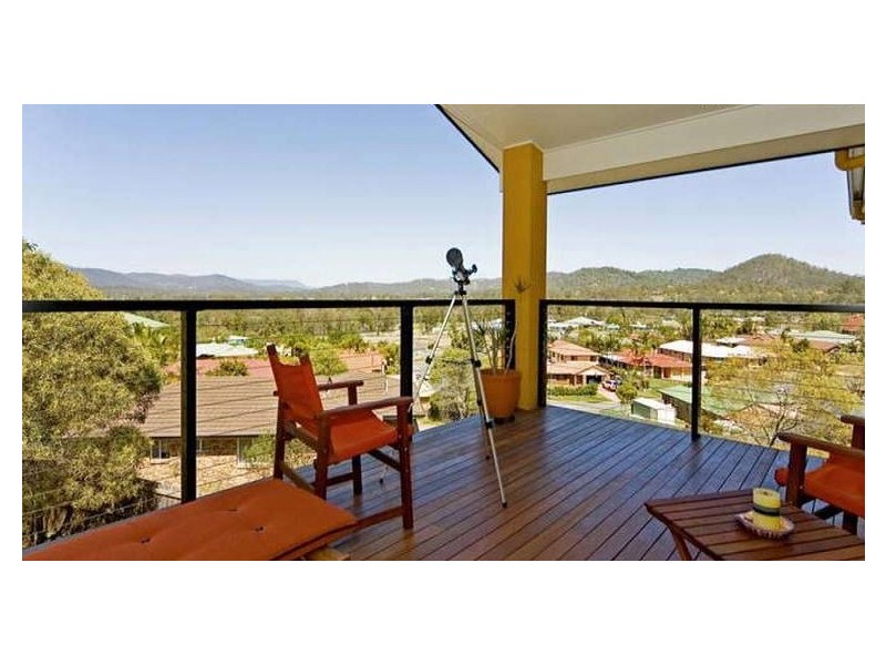 Mount Warren Park QLD 4207