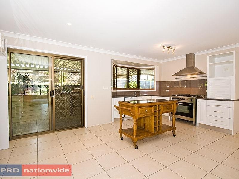 Mount Warren Park QLD 4207