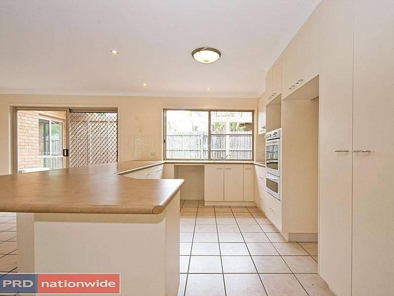 Mount Warren Park QLD 4207