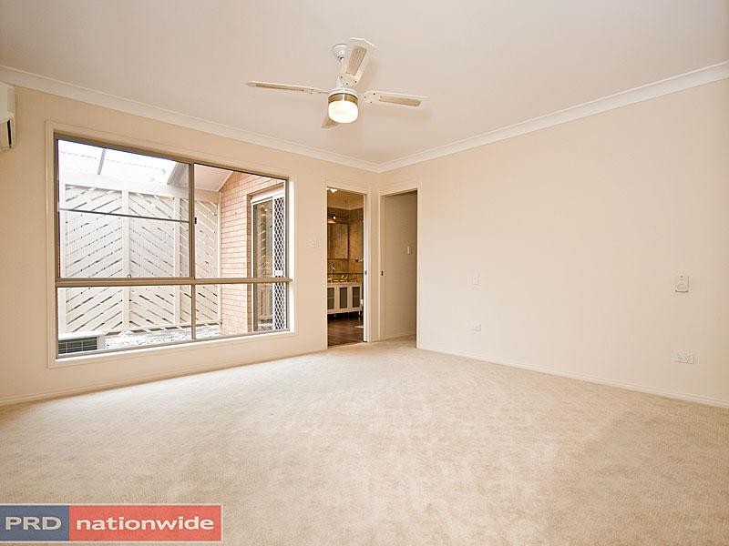 Mount Warren Park QLD 4207