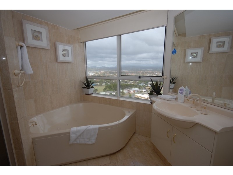 15A “2nd Avenue Apartments” 3 Second Avenue, Burleigh Heads QLD 4220