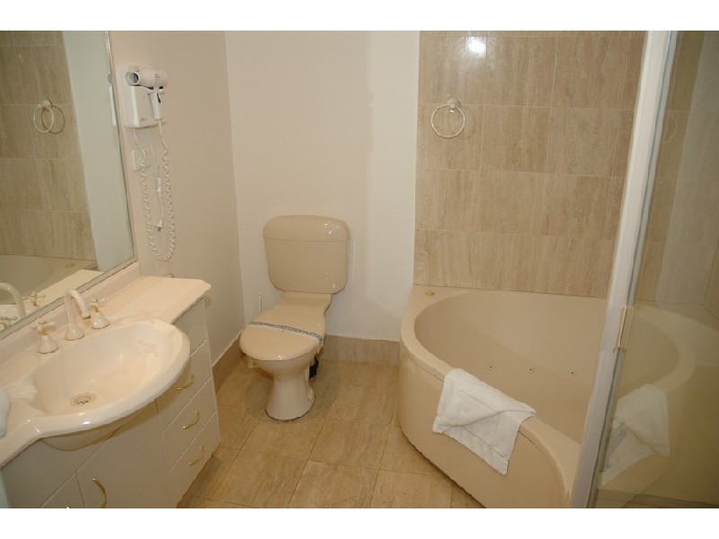 Burleigh Heads QLD 4220