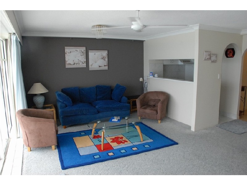 23 B “2nd Avenue Apartments” 3 Second Avenue , Burleigh Heads QLD 4220