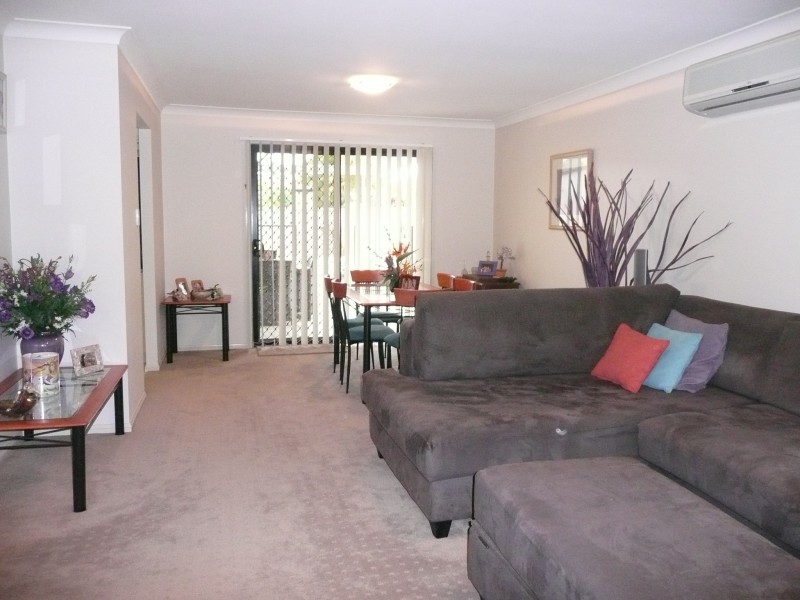 21 Sea Eagle Drive, Burleigh Waters QLD 4220