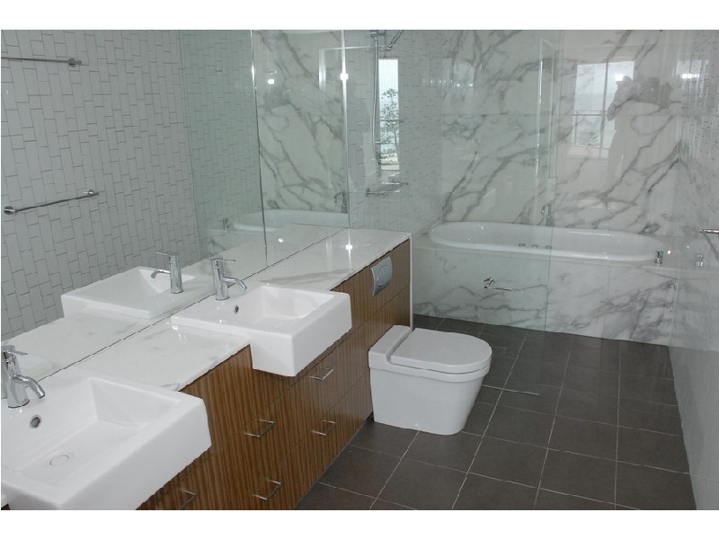 1064 “Ambience” The Esplanade , Burleigh Heads QLD 4220