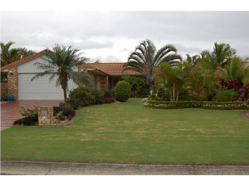 84 Auk Avenue , Burleigh Waters QLD 4220