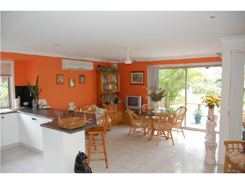 84 Auk Avenue , Burleigh Waters QLD 4220