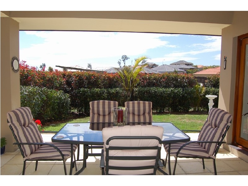 6 Bergamo Drive , Varsity Lakes QLD 4227