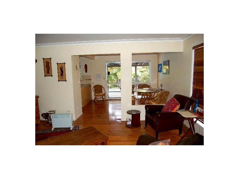 15 Bradley Avenue, Miami QLD 4220