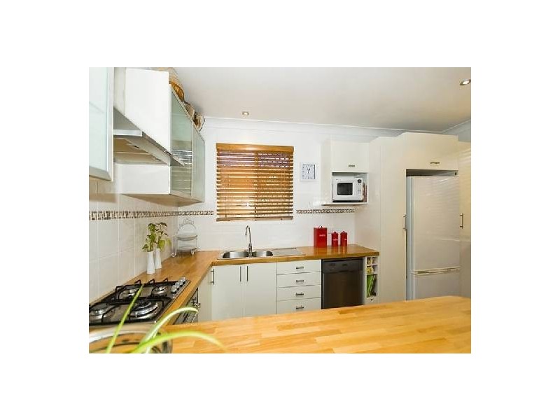 1 Brier Cres, Varsity Lakes QLD 4227