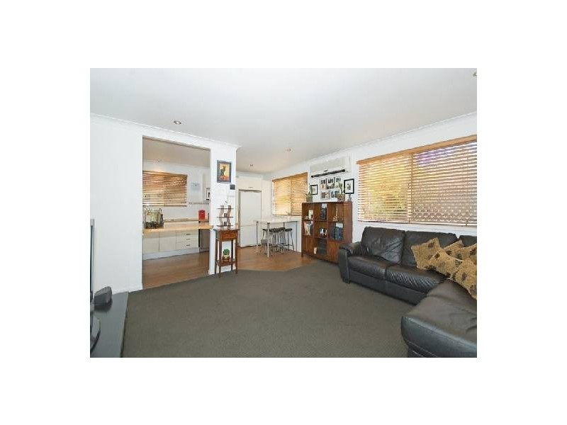 1 Brier Cres, Varsity Lakes QLD 4227