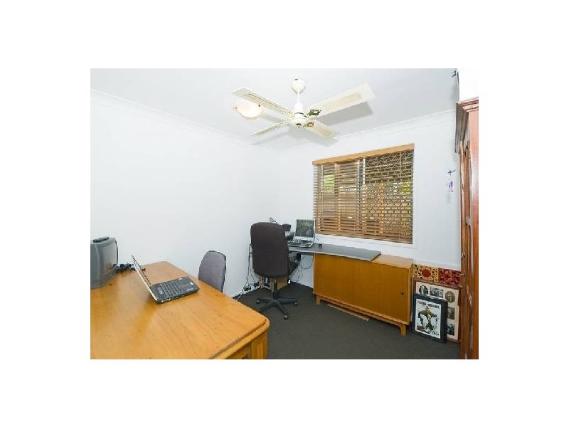 1 Brier Cres, Varsity Lakes QLD 4227