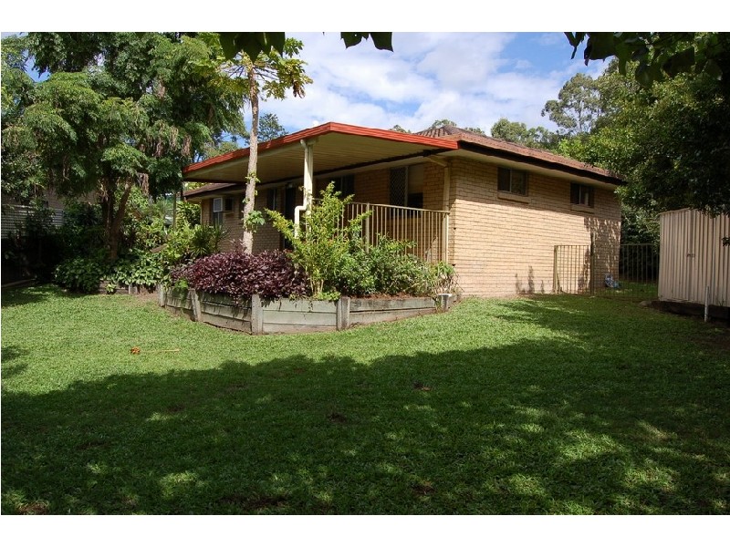 13 Brier Crescent, Varsity Lakes QLD 4227