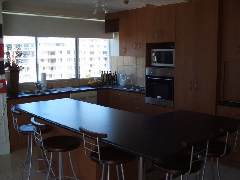 6 A “Burleigh Beach Tower” 52 Goodwin Terrace, Burleigh Heads QLD 4220