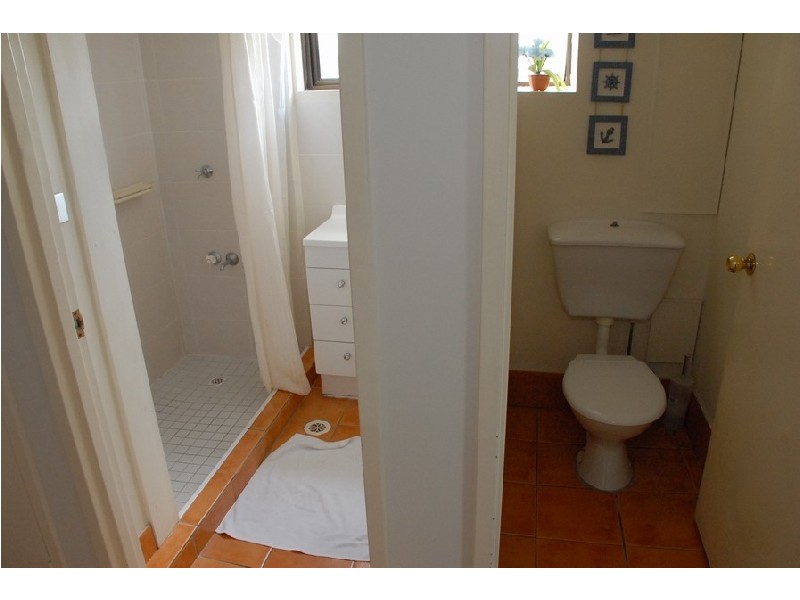 301 “Burleigh Gardens North” 1855 Gold Coast Highway , Burleigh Heads QLD 4220