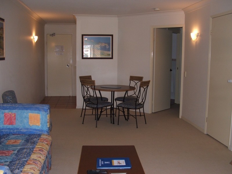 13 “Burleigh On The Beach” 1937 Gold Coast Highway, Burleigh Heads QLD 4220