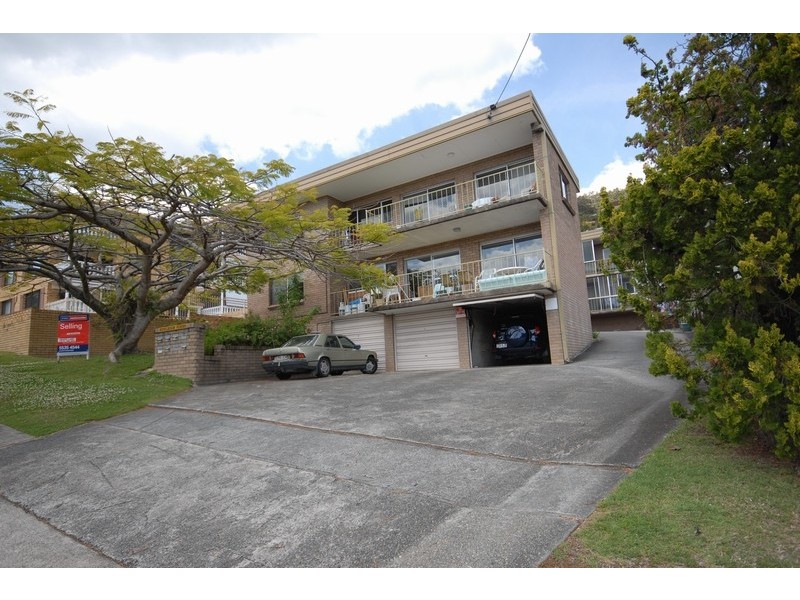4 “Burleigh Pines” 10 Stanley Street, Burleigh Heads QLD 4220