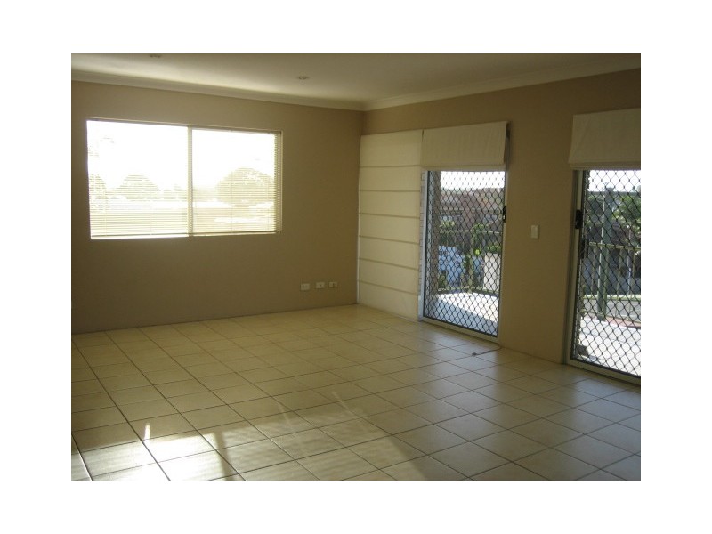 4 “Burleigh Pines” 10 Stanley Street, Burleigh Heads QLD 4220