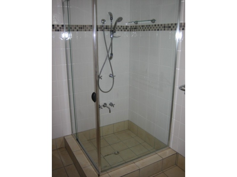 4 “Burleigh Pines” 10 Stanley Street, Burleigh Heads QLD 4220