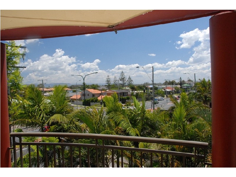 30 “Burleigh on the Beach” 1937 Gold Coast Highway , Burleigh Heads QLD 4220