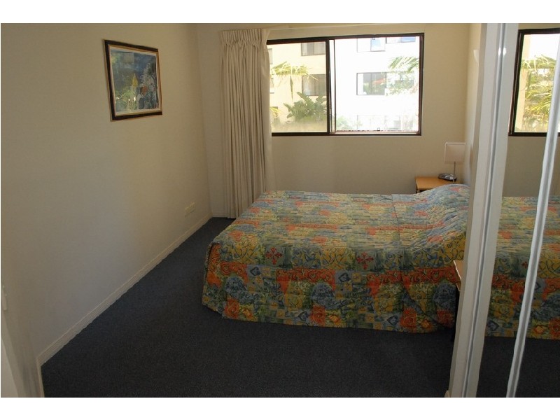 30 “Burleigh on the Beach” 1937 Gold Coast Highway , Burleigh Heads QLD 4220