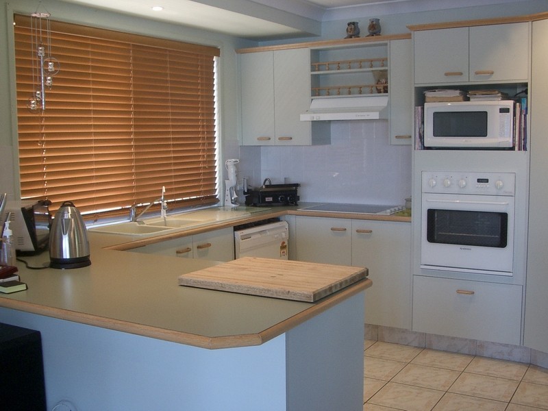 29 Cassowary Drive, Burleigh Waters QLD 4220