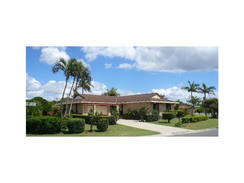 2  Comet Court, Burleigh Waters QLD 4220