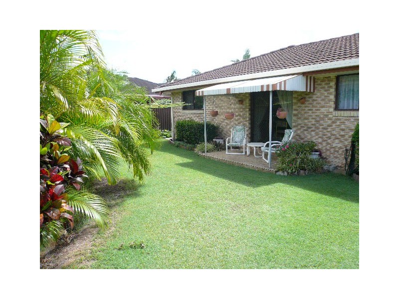 2  Comet Court, Burleigh Waters QLD 4220