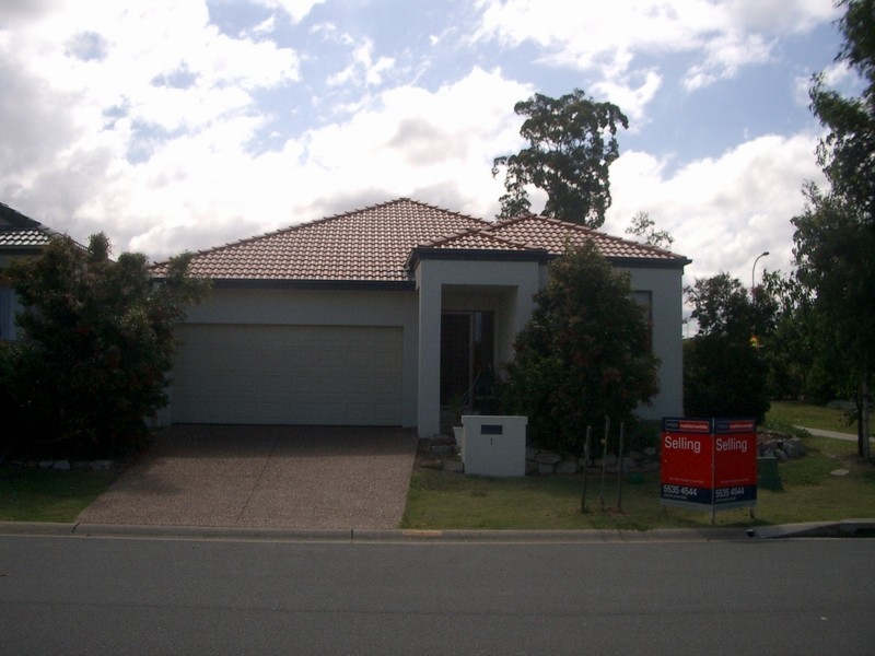 Varsity Lakes QLD 4227