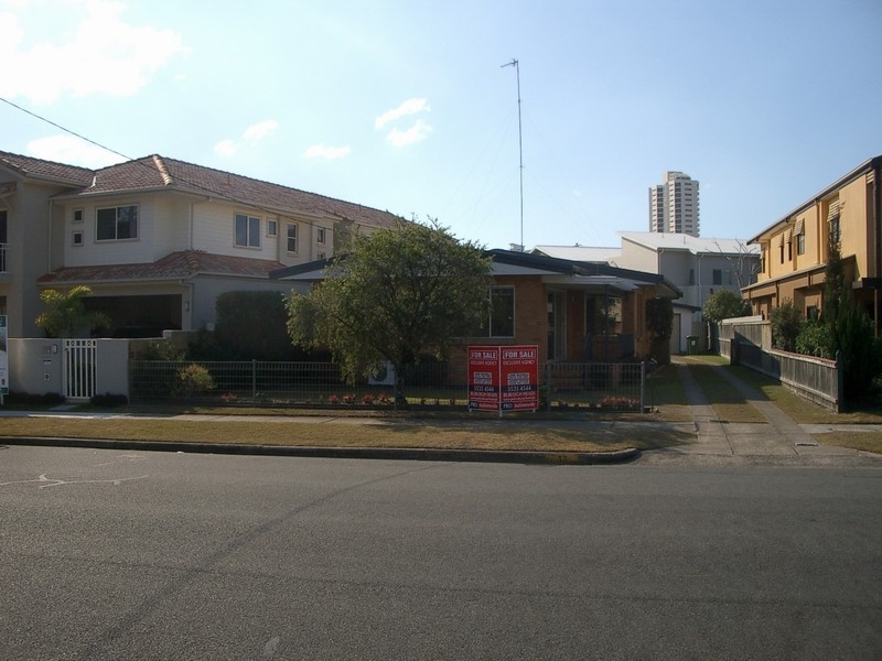 Burleigh Heads QLD 4220
