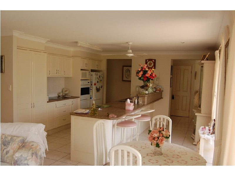 69 Dipper Drive , Burleigh Waters QLD 4220