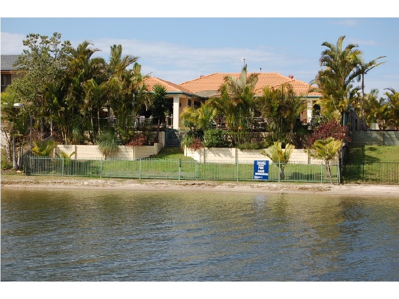 98 Dipper Drive , Burleigh Waters QLD 4220