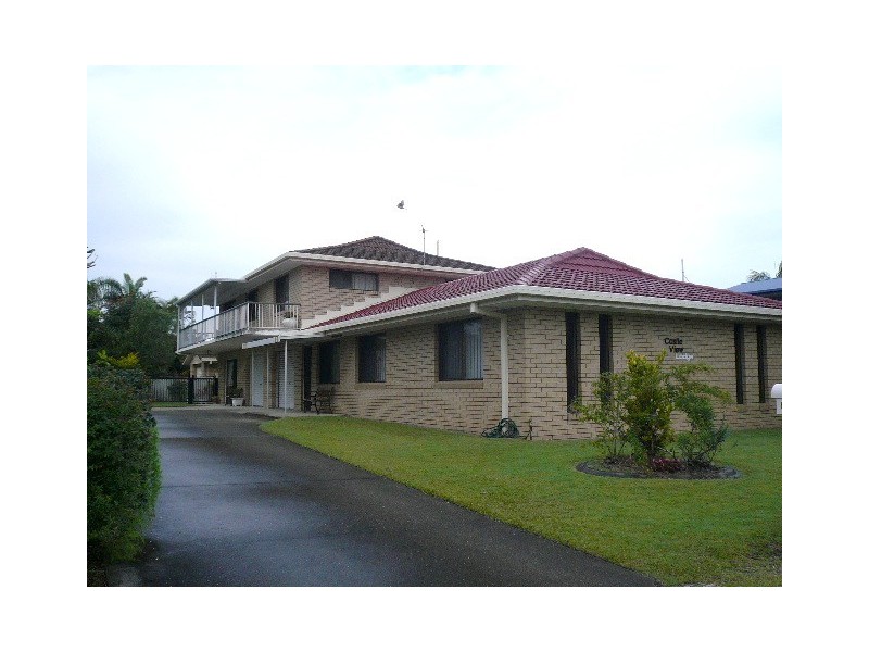 2/23 Doggett Drive, Miami QLD 4220