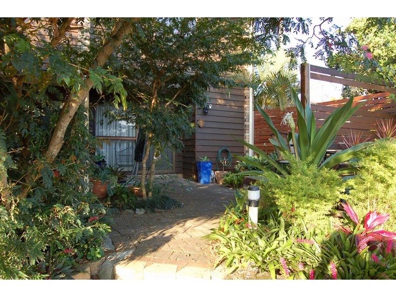 3 “Sherwood South” 26 Dunlin Drive, Burleigh Waters QLD 4220