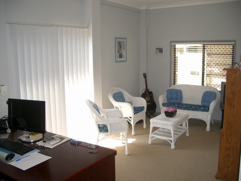 Burleigh Waters QLD 4220