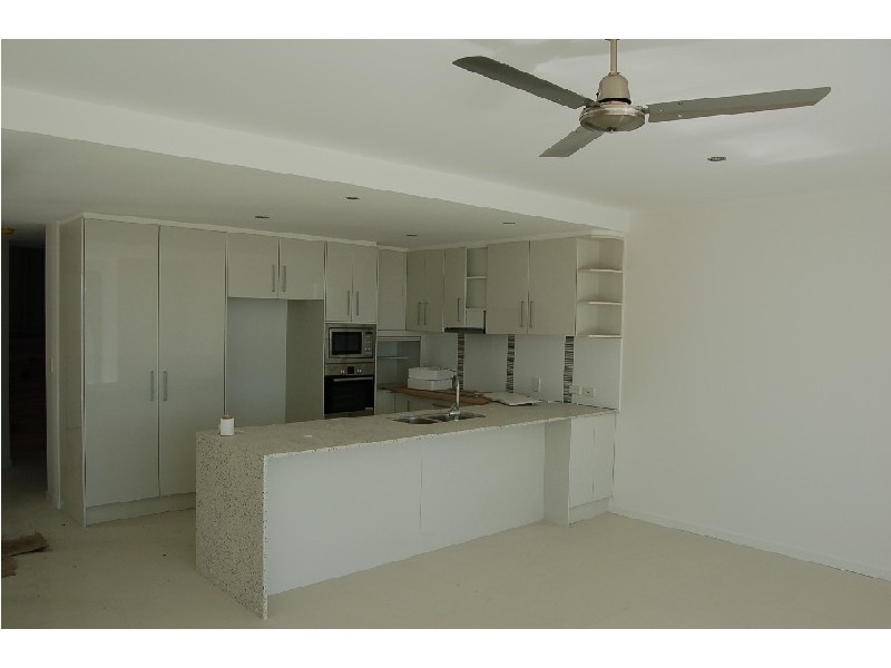 26-28 East Street, Burleigh Heads QLD 4220