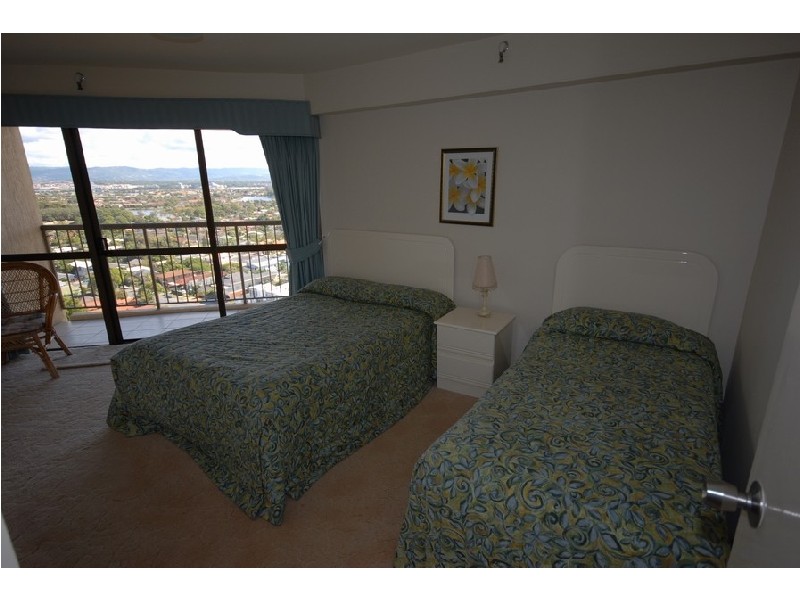 38 “Esplanade” 146 The Esplanade, Burleigh Heads QLD 4220