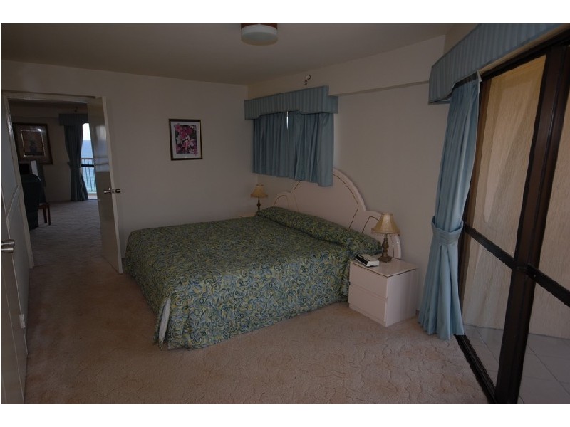 38 “Esplanade” 146 The Esplanade, Burleigh Heads QLD 4220